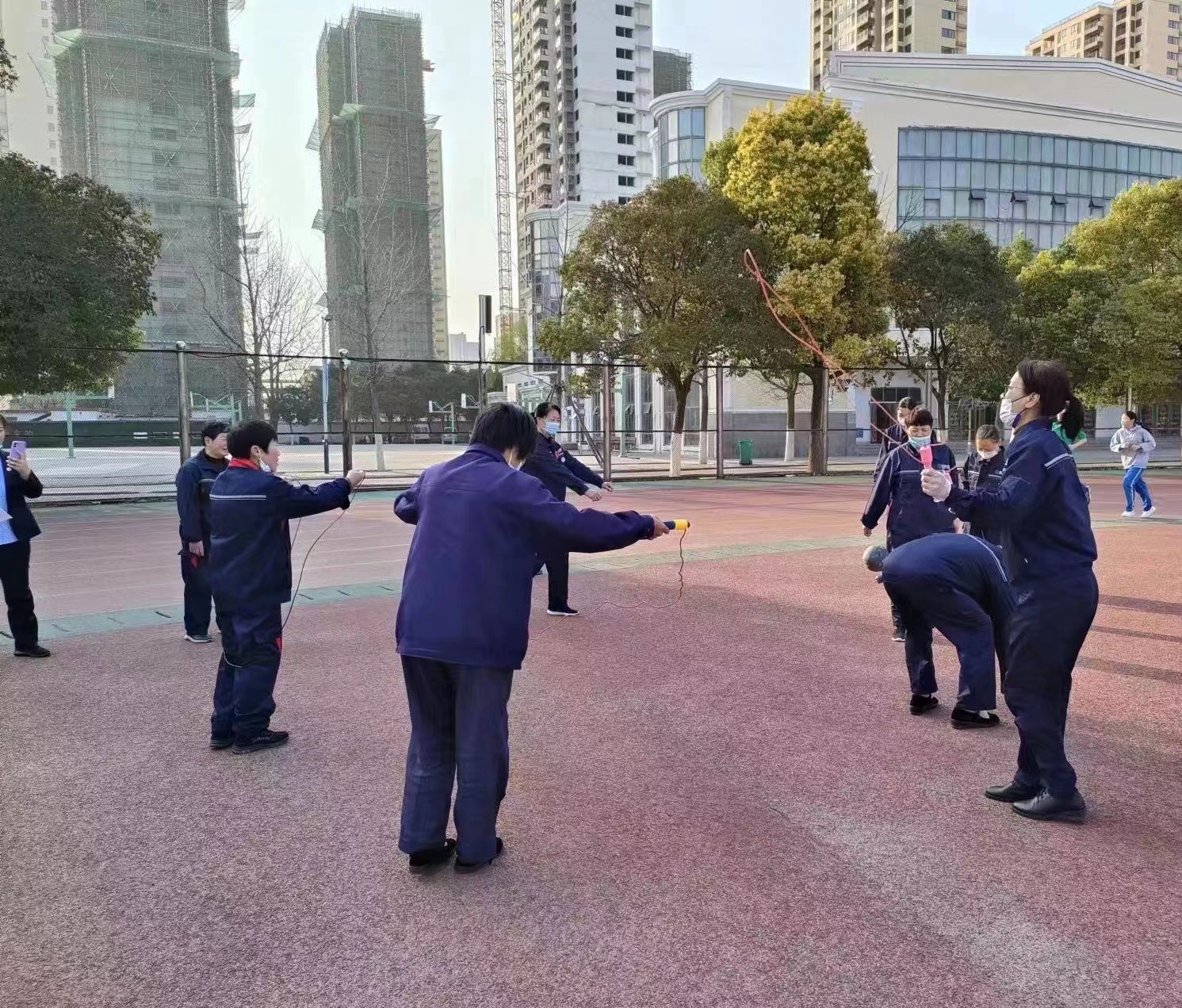 干好！玩好！--邦和物業黨支部引領各項目開展三八節活動