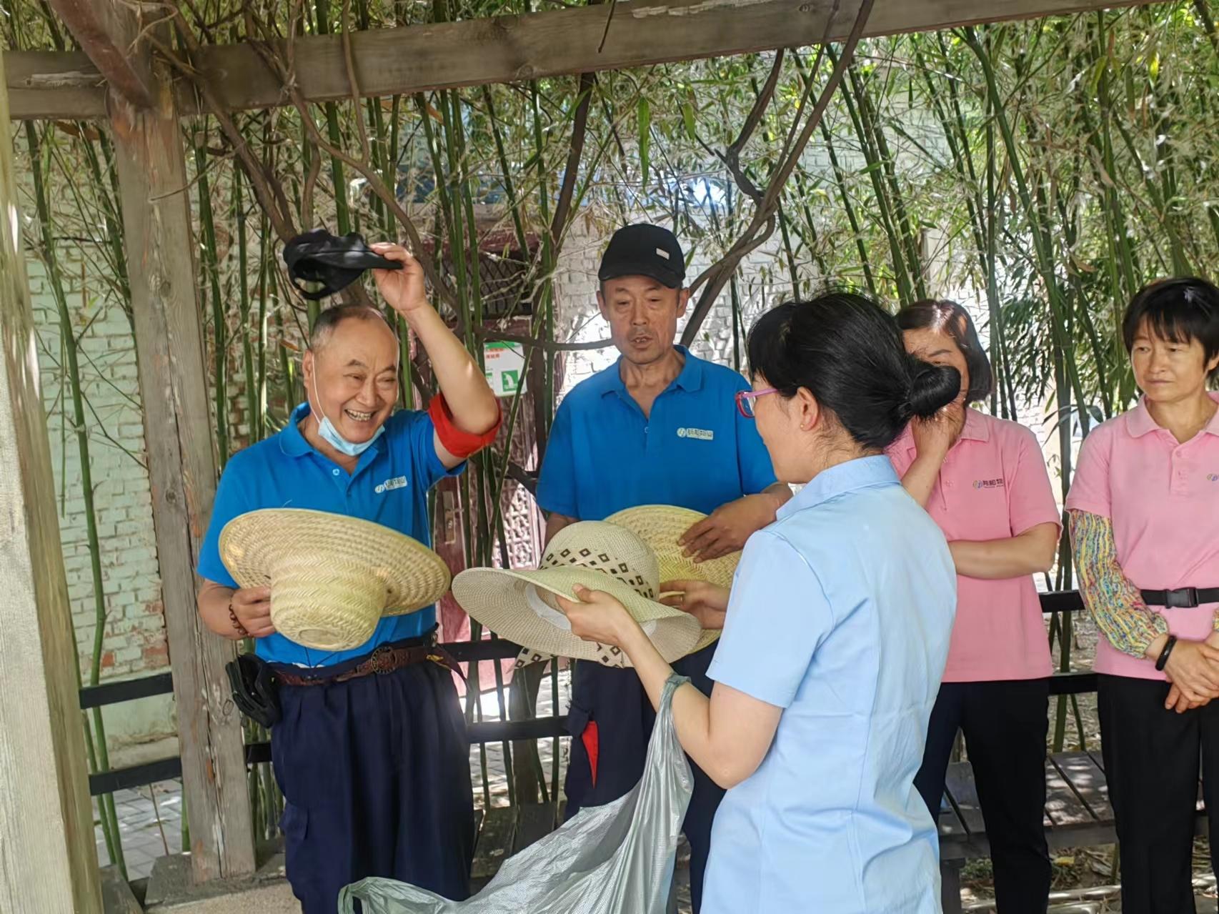 酷暑送甘霖，關懷潤心田 ——宿州市第一人民醫院項目部夏日送清涼活動