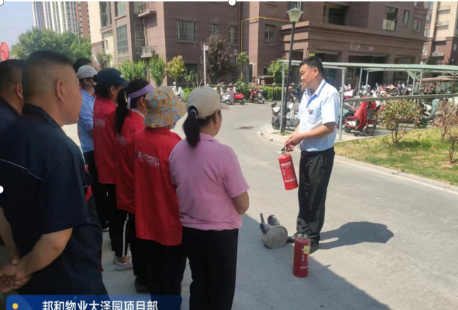 烈焰映朝霞，勇者顯擔當 ——安徽邦和物業在危機時刻彰顯專業與擔當