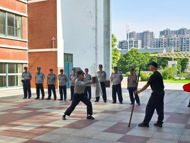 強化安防礪精兵，共筑平安校園夢 ——淮北實驗高中項目部校園保安專項培訓會完美收官